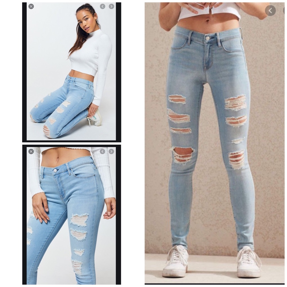 PAC Sun Jeans. 2 pairs. Size 25. 👖👖